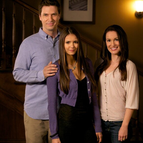 Banana Republic Cropped Cardigan ASO Elena Gilbert - Picture 7 of 8